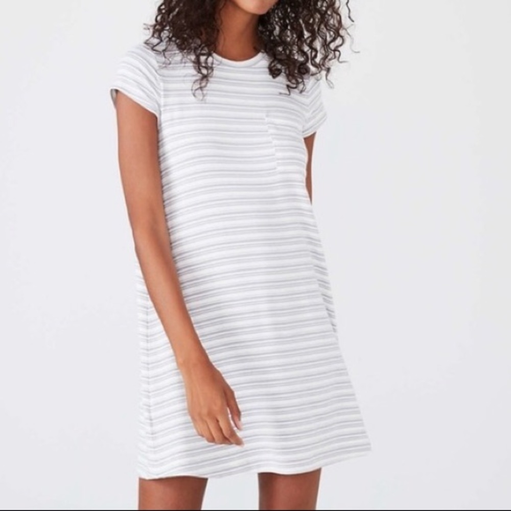 Lou & Grey Signaturesoft Swing Dress